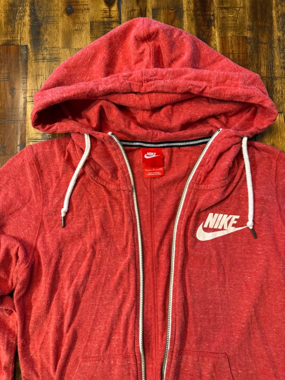 NIKE women's hooded sweater. pockets red size small. - Picture 3 of 5